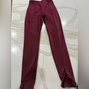 Guess Burgundy Leggings